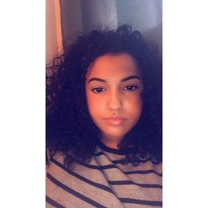 Meet your Posher, Amicah